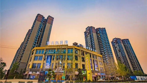 昆明·玖瓏灣 內外墻膩子施工案例