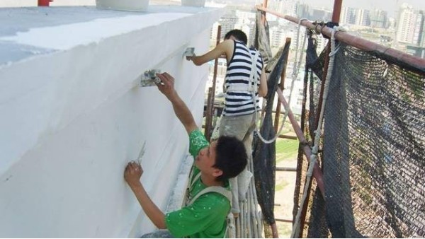 易高好膩子告訴您，秋季外墻膩子施工注意事項，干貨！