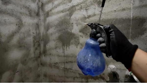 瓷磚粘結(jié)劑是不是越粘手越好？易高好膩?zhàn)痈嬖V您